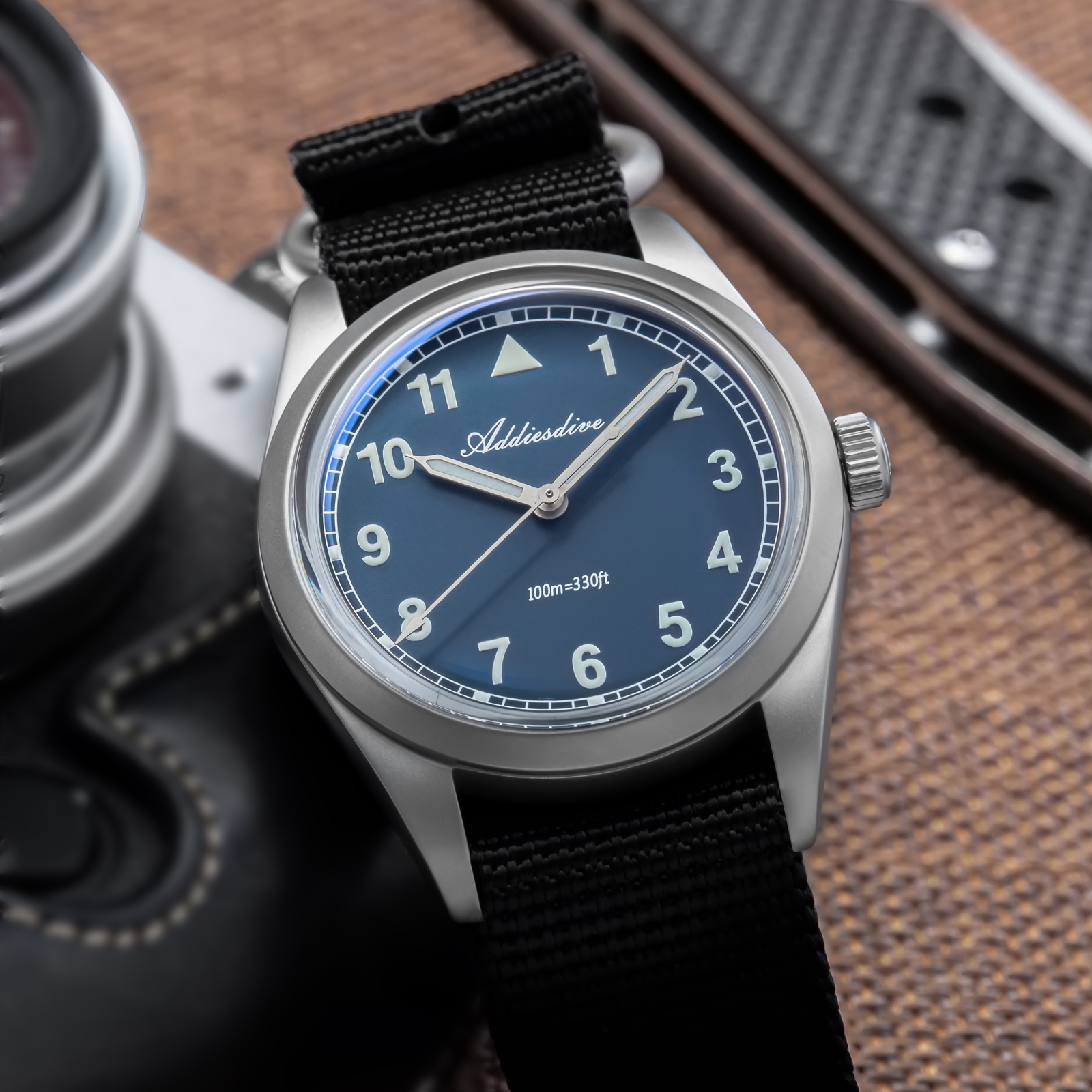 ADDIESDIVE 10Bar Waterproof 31 - Anti Blue Light Film recension och pris